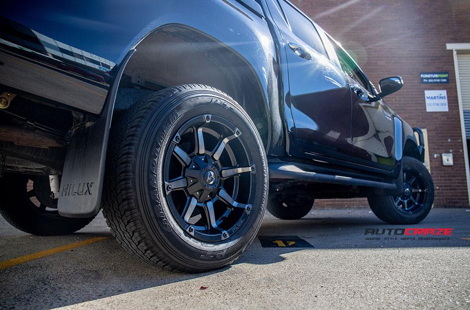 TOYOTA HILUX N80 4WD COUPLER BLACK MACHINED WITH DARK TINT